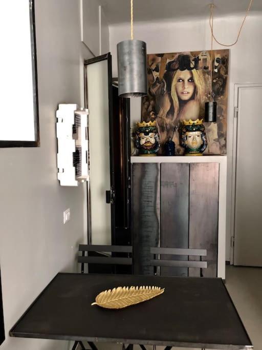 Brera Luxury Cozy Flat! Lägenhet Milano Exteriör bild