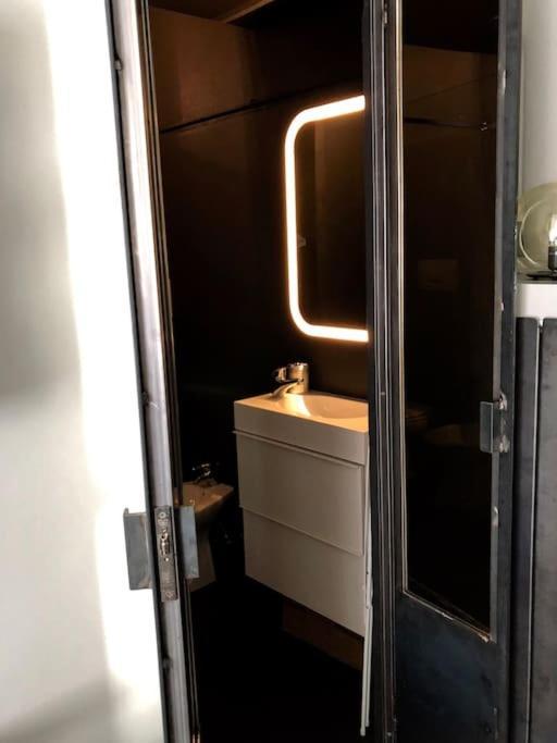 Brera Luxury Cozy Flat! Lägenhet Milano Exteriör bild
