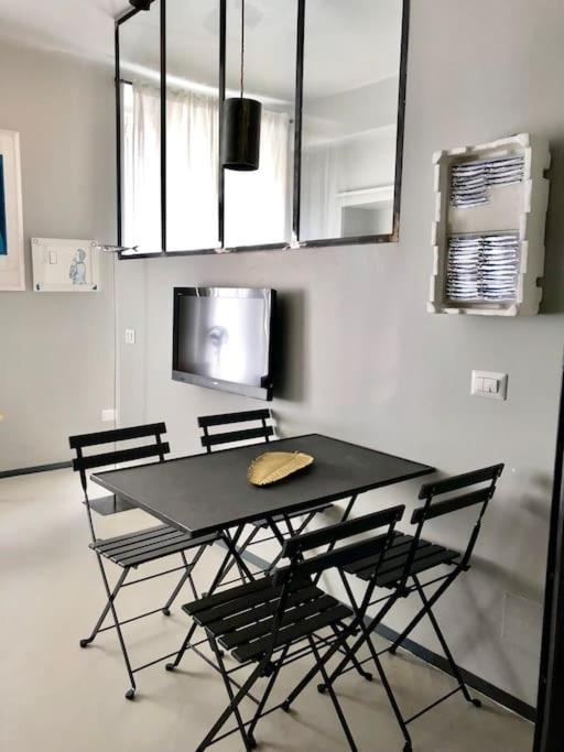 Brera Luxury Cozy Flat! Lägenhet Milano Exteriör bild